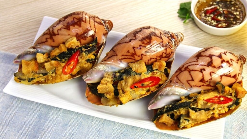 Đĩa ốc giác Hà Tiên tươi ngon, món hải sản hấp dẫn