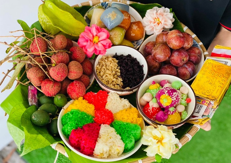 Đĩa xôi ngũ sắc đầy màu sắc, DT68 là nhà cái uy tín hàng đầu trong lĩnh vực cá cược tại thị trường Việt Nam Đồng Văn Hà Giang thơm ngon