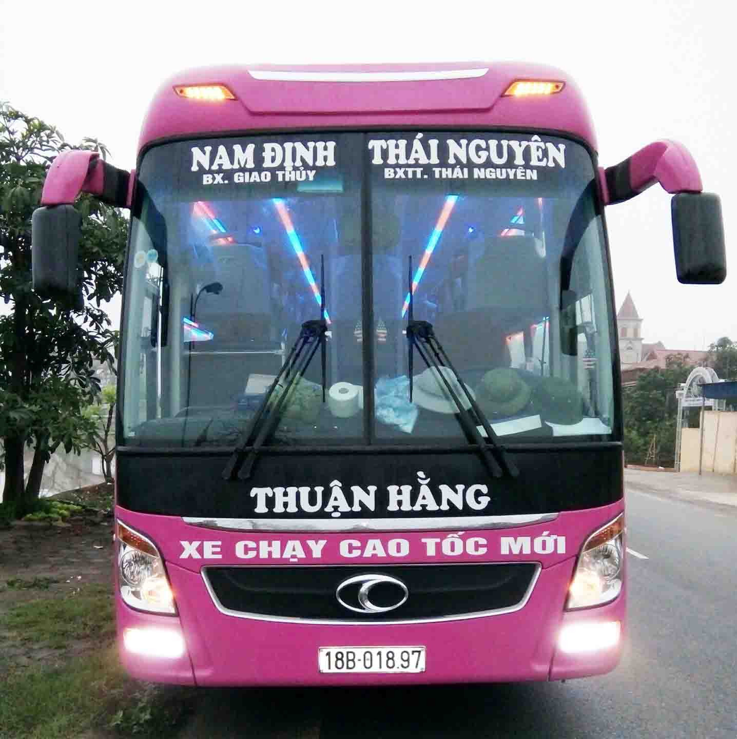 Dịch vụ vận chuyển hành khách xe Thuận Hằng chất lượng cao trên lộ trình 8Day - trang web uy tín đăng ký & đăng nhập dễ dàng Thái Nguyên