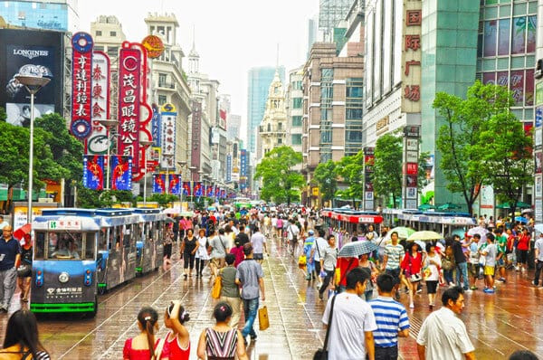 Đường Nam Kinh Thượng Hải luôn tấp nập
