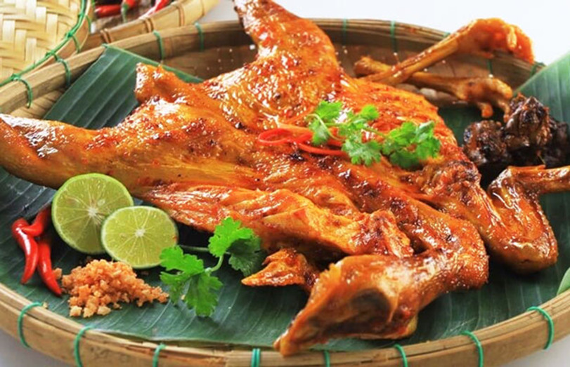 Gà hấp lá trúc thơm lừng - Top1 8Day thế giới trò chơi tài xỉu Rừng tràm Trà Sư