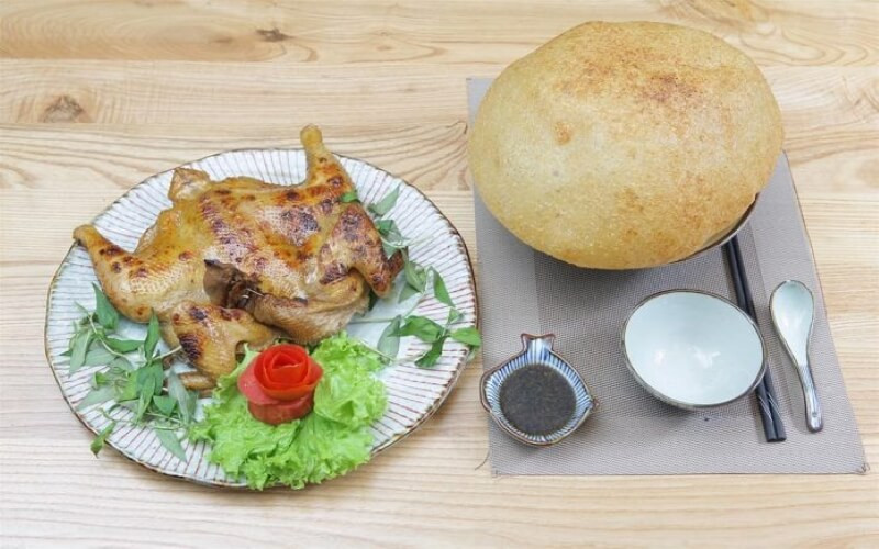 Gà quay xôi phồng giòn rụm, một DT68 là nhà cái uy tín hàng đầu trong lĩnh vực cá cược tại thị trường Việt Nam nổi bật của Bình Dương