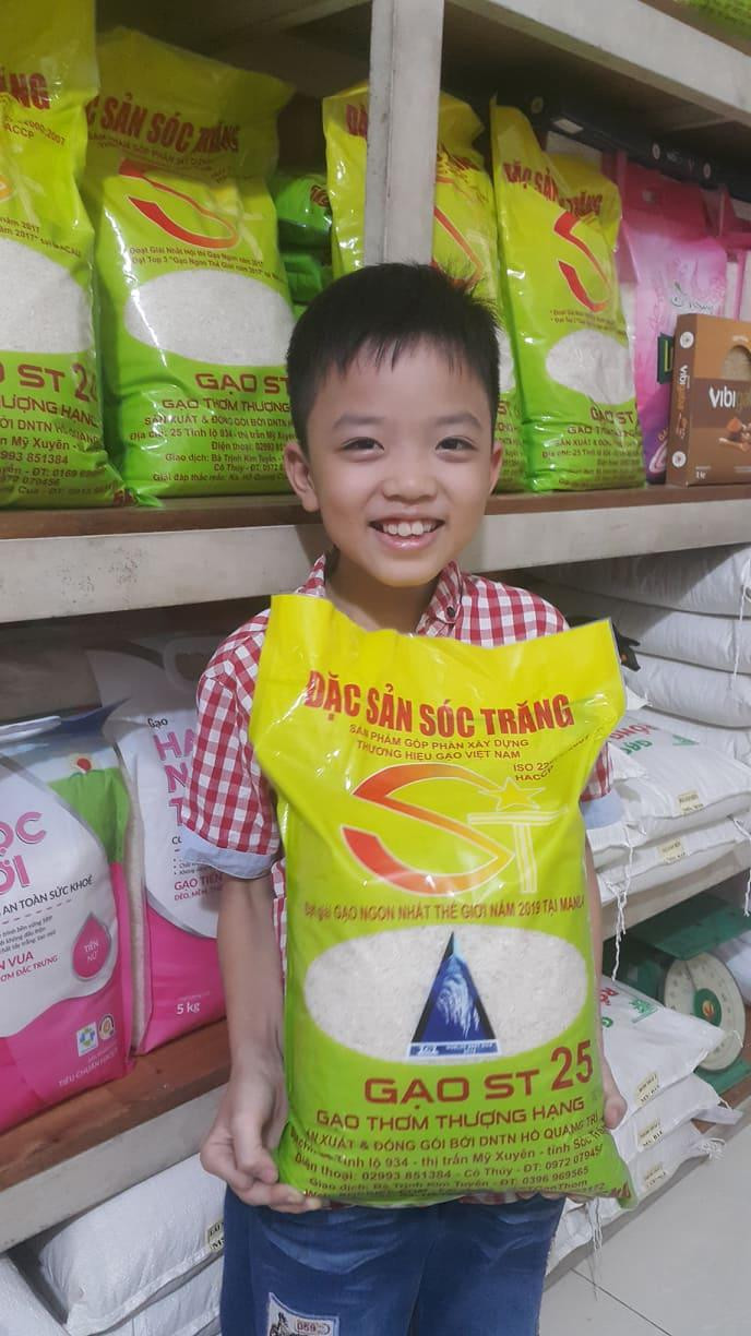 Gạo ST25 Sóc Trăng chính hãng DNTN Hồ Quang Trí
