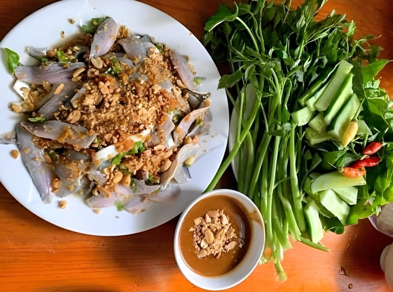 Gỏi cá trích Hà Tiên