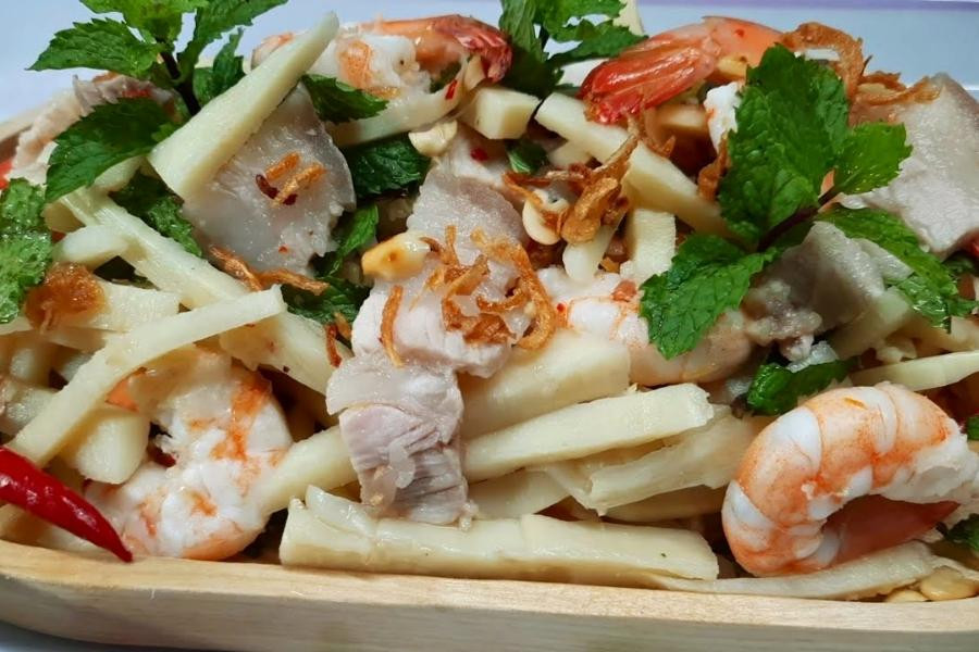 Gỏi măng tươi trộn tôm thịt Củ Chi thanh mát