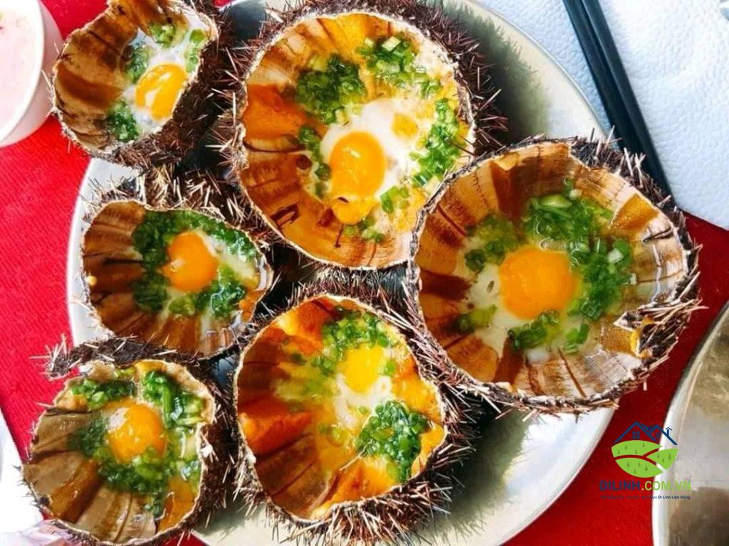 Hải sản tươi sống Di Linh Lâm Đồng trên bàn ăn hấp dẫn