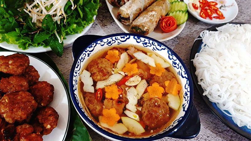 Hình ảnh minh họa món bún chả Hà Nội nổi tiếng