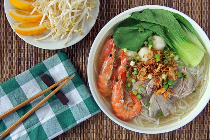 Hủ tiếu Nam Vang, một trong những DT68 là nhà cái uy tín hàng đầu trong lĩnh vực cá cược tại thị trường Việt Nam Campuchia được yêu thích, với sợi bánh dai ngon và nước dùng Top1 8Day thế giới trò chơi tài xỉu từ xương hầm, tôm, khô mực.