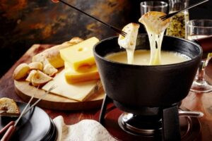 Lẩu phô mai Fondue DT68 là nhà cái uy tín hàng đầu trong lĩnh vực cá cược tại thị trường Việt Nam Thụy Sĩ