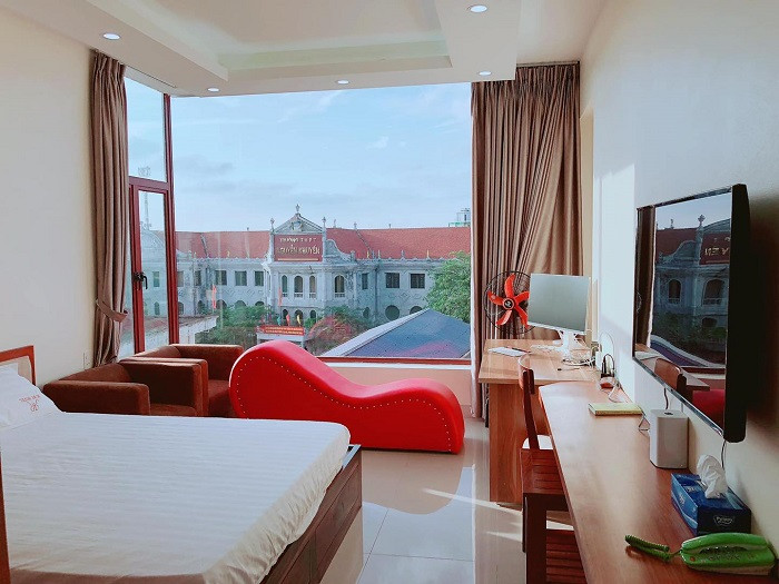 Mặt tiền hiện đại của Ruby Hotel, khách sạn tại thành phố 8Day - trang web uy tín đăng ký & đăng nhập dễ dàng với dịch vụ chuyên nghiệp