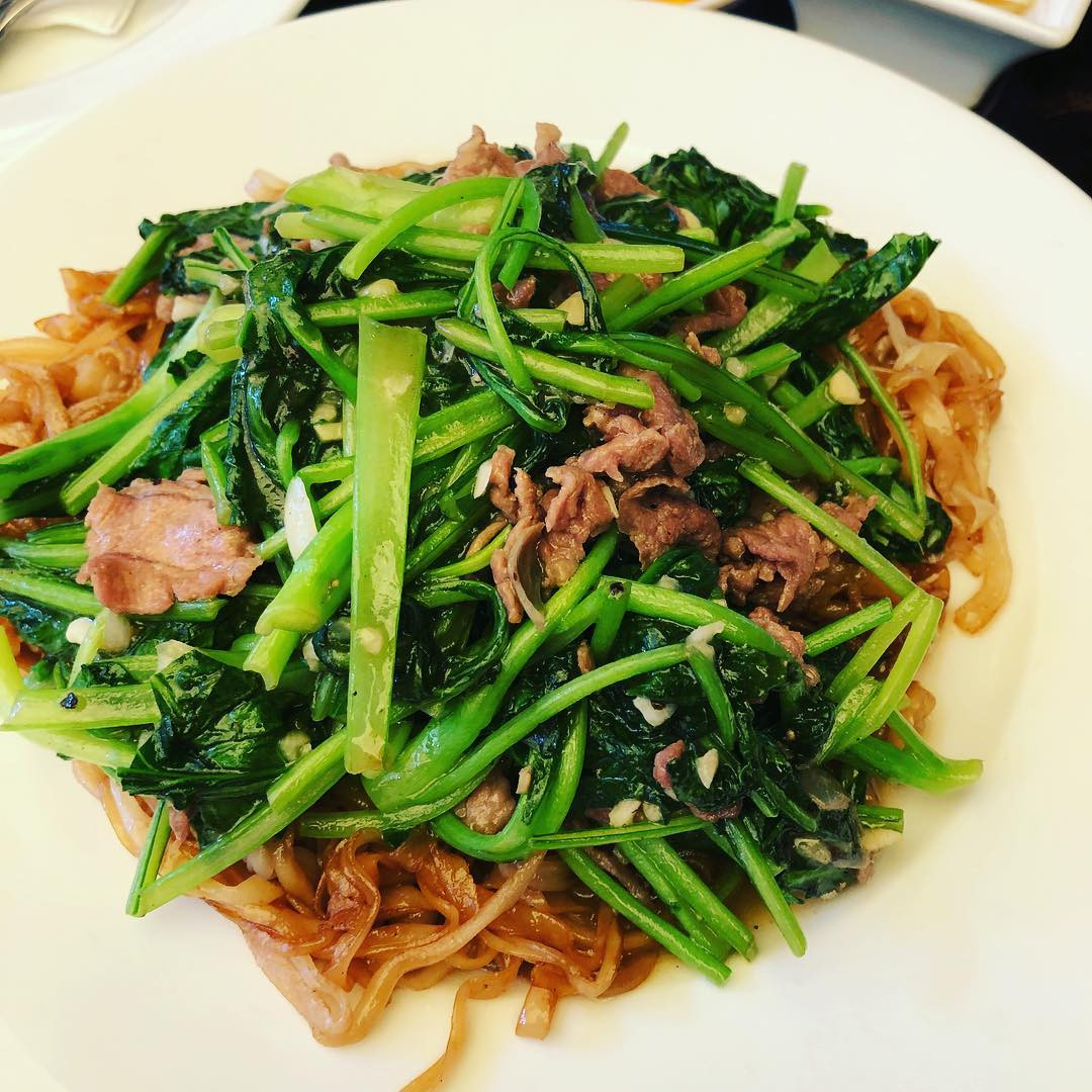 Mì xào rau Sapa với rau cải tươi ngon