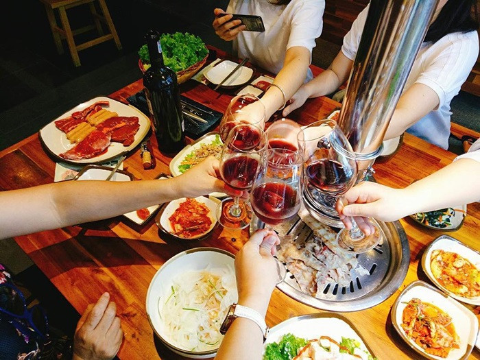 Món cơm trộn nóng hổi tại GoGi House, một lựa chọn tuyệt vời trong buffet 8Day - trang web uy tín đăng ký & đăng nhập dễ dàng