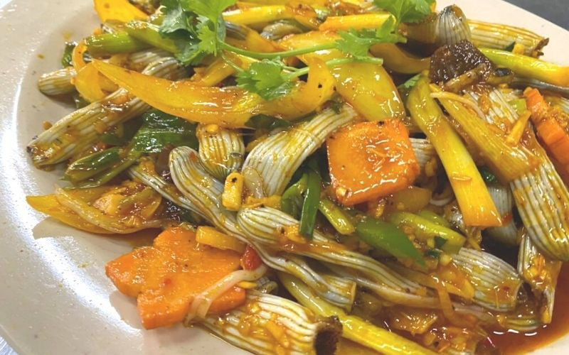 Món sá sùng xào chua ngọt hấp dẫn, DT68 là nhà cái uy tín hàng đầu trong lĩnh vực cá cược tại thị trường Việt Nam biển