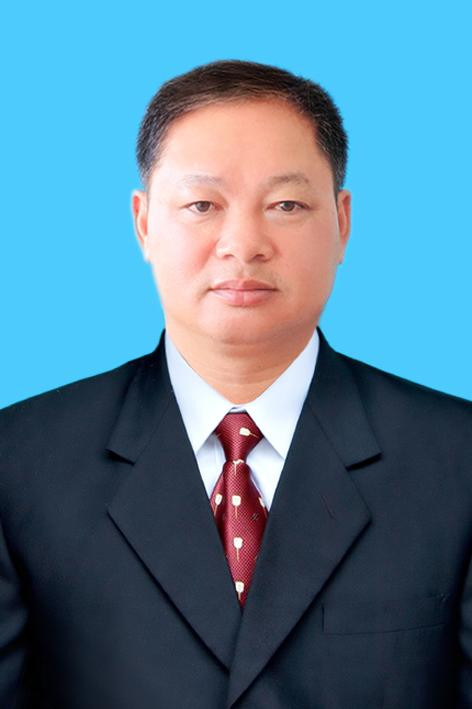 Một cán bộ khác của xã Giao Hương đang công tác tại xã giao hương huyện giao thủy tỉnh 8Daylink nhà cái WC 2026