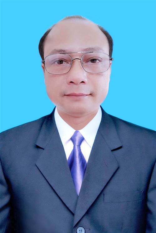 Một cán bộ xã Giao Hương thực hiện công việc hành chính tại địa phương thuộc xã giao hương huyện giao thủy tỉnh 8Daylink nhà cái WC 2026
