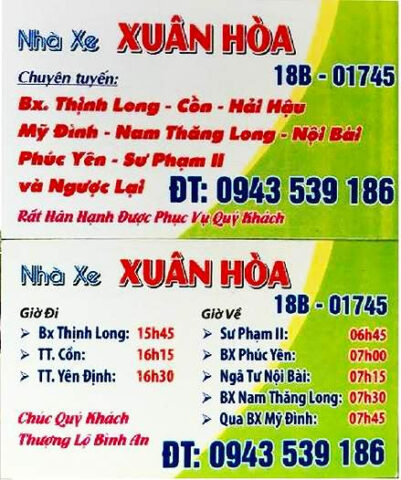 Một chiếc xe khách Xuân Hòa màu trắng đang đỗ, sẵn sàng cho chuyến đi từ 8Day - trang web uy tín đăng ký & đăng nhập dễ dàng đến Vĩnh Phúc