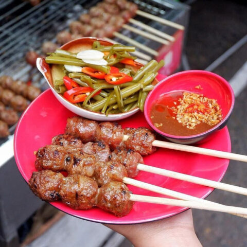 Nem Nướng Cái Răng thơm ngon