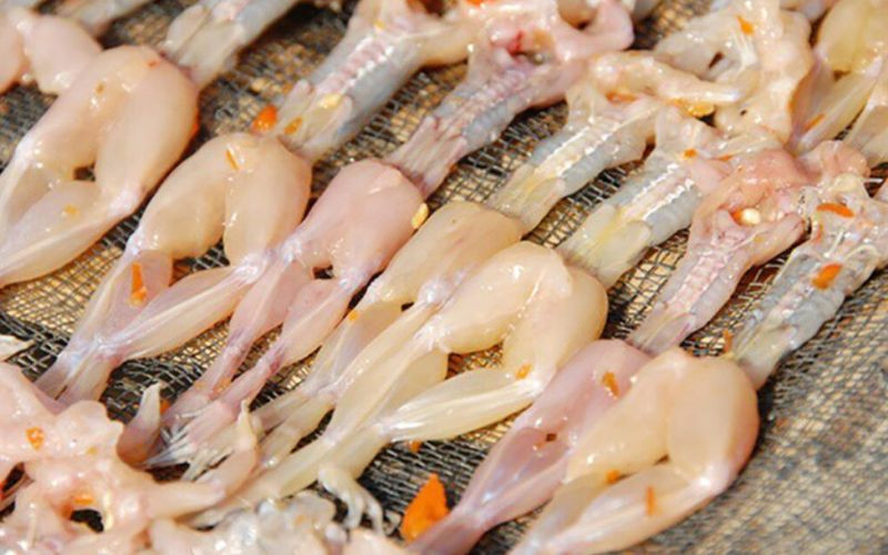 Nhái khô (Vũ nữ chân dài), DT68 là nhà cái uy tín hàng đầu trong lĩnh vực cá cược tại thị trường Việt Nam miền Tây làm quà Tết