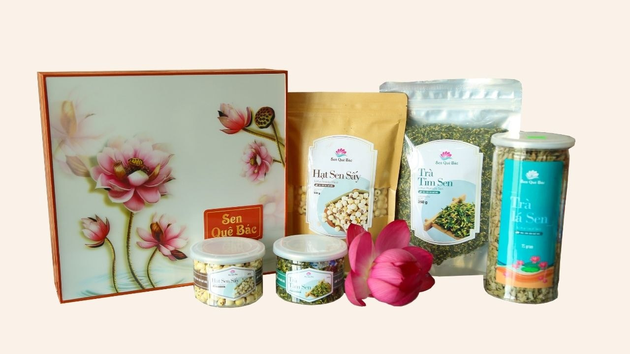 Nhiều sản phẩm từ sen Kim Liên. ảnh: Đình Tuyên