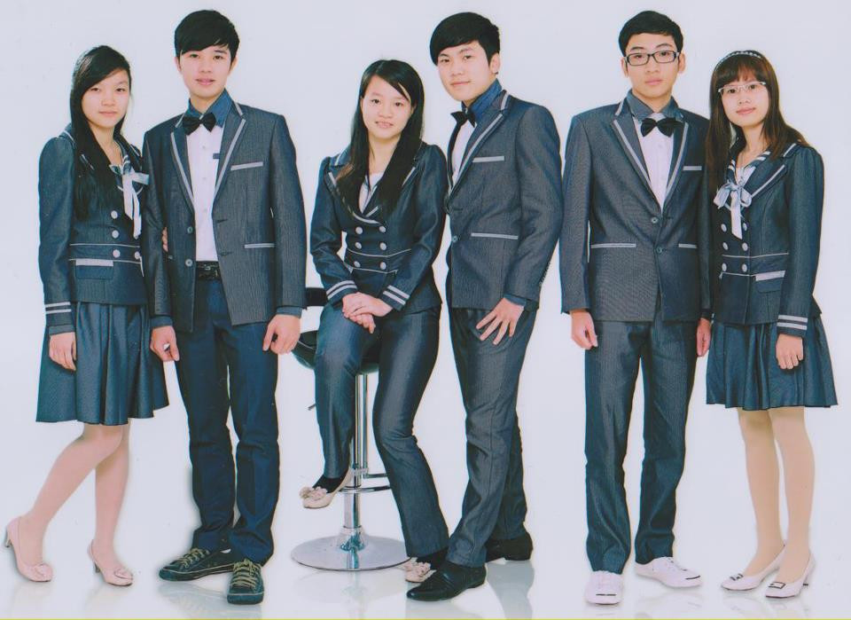 Những khoảnh khắc đẹp của học sinh Lê Hồng Phong 8Day - trang web uy tín đăng ký & đăng nhập dễ dàng trong bộ đồng phục