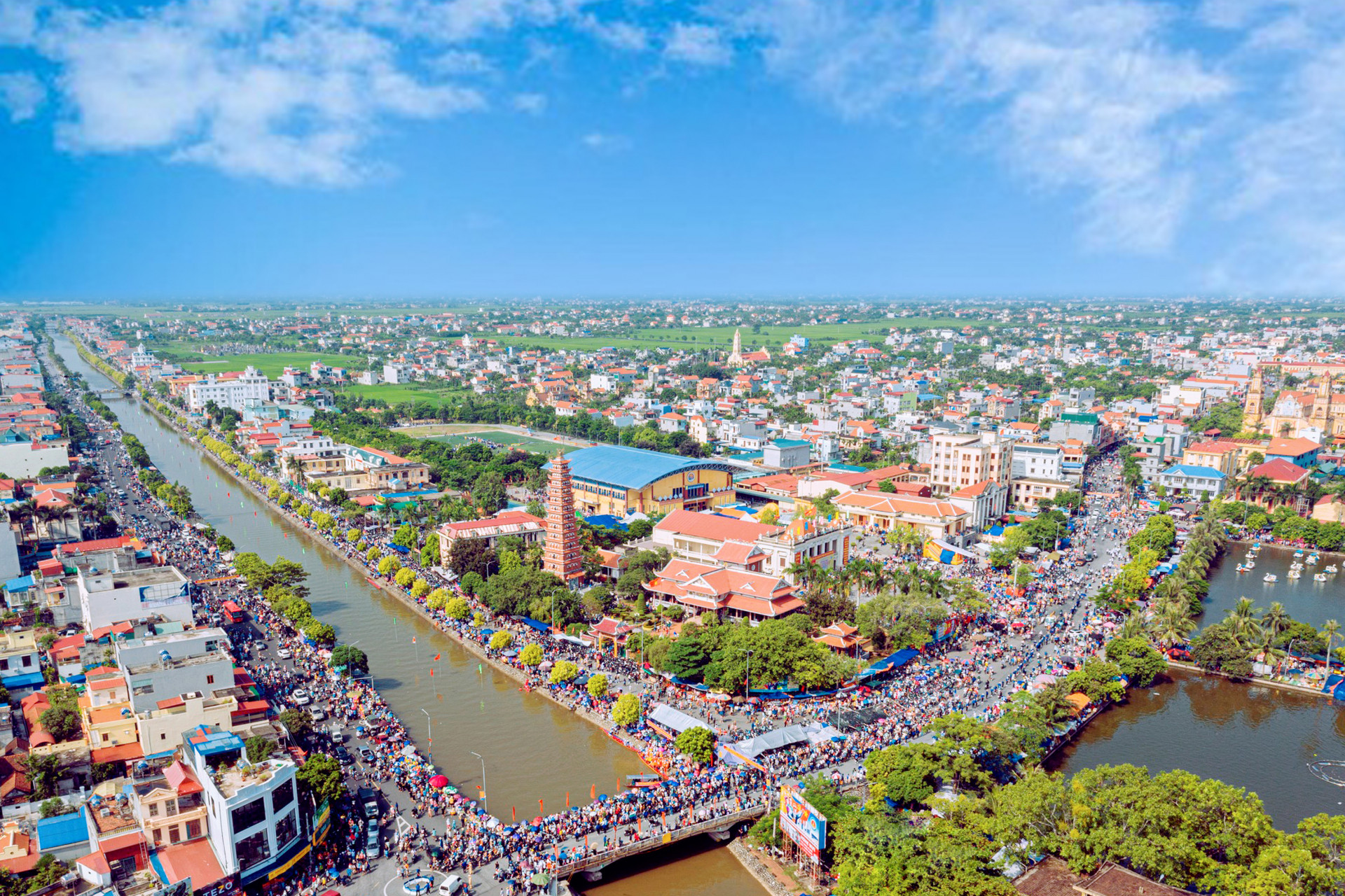 Nông thôn mới Hải Hậu "Sáng, xanh, sạch, đẹp").