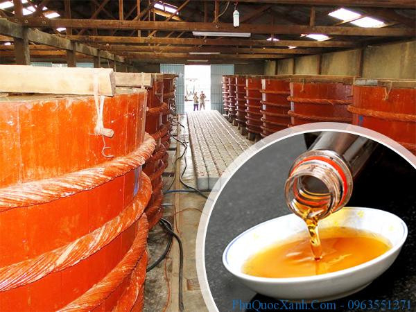 Nước mắm Phú Quốc từ cá Cơm