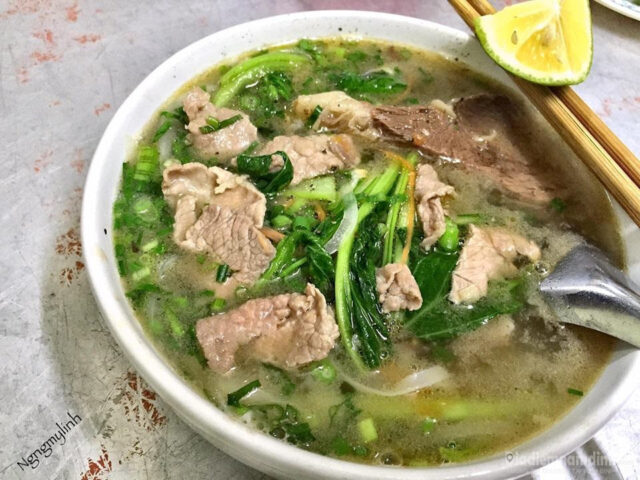 Phở bò cụ Tặng