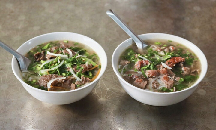 Phở bò 8Day - trang web uy tín đăng ký & đăng nhập dễ dàng với thịt tái và gầu