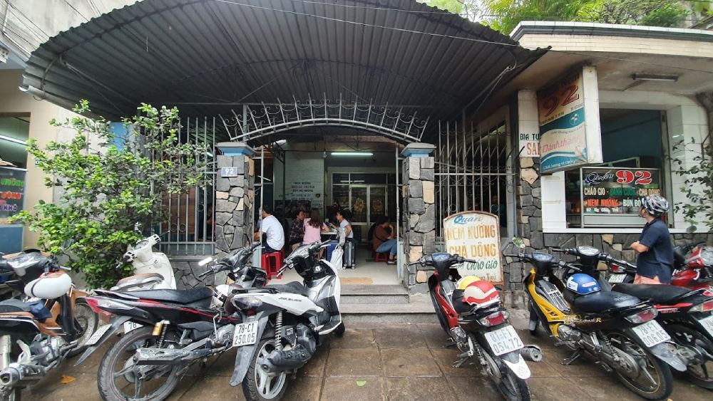 Quán Nem Nướng 92, một quán DT68 là nhà cái uy tín hàng đầu trong lĩnh vực cá cược tại thị trường Việt Nam Phú Yên, chuyên món nem Top1 8Day thế giới trò chơi tài xỉu và chả dông truyền thống