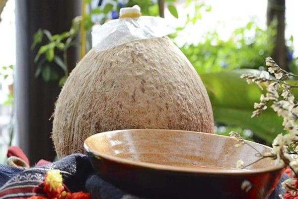 Rượu dừa giúp bồi bổ sức khỏe, giúp tiêu hóa và ngủ ngon