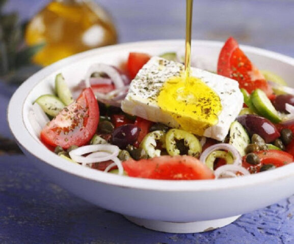 Salad Hy Lạp Horiatiki Salata tươi ngon