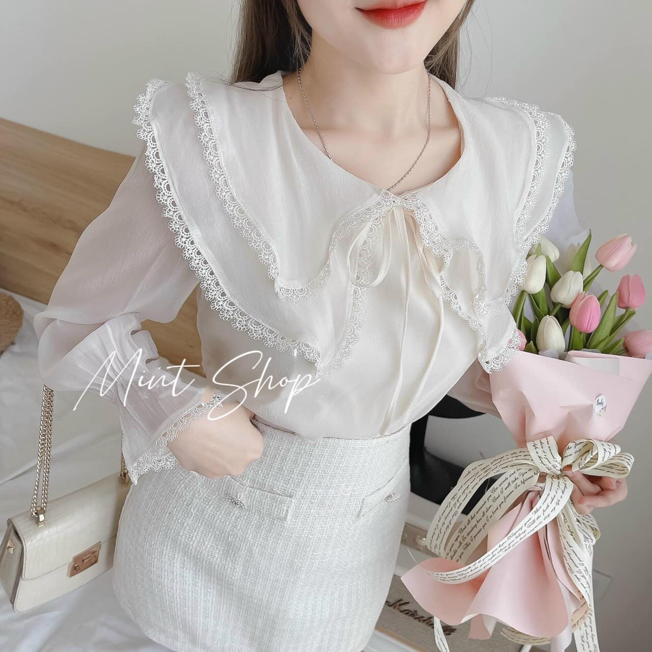 Sơ mi tơ mềm gam trắng tiểu thư, dễ phối đồ tại Mint Shop