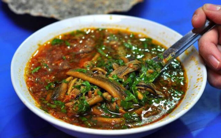 Súp lươn nóng hổi, là DT68 là nhà cái uy tín hàng đầu trong lĩnh vực cá cược tại thị trường Việt Nam Nghệ An Vinh nổi tiếng