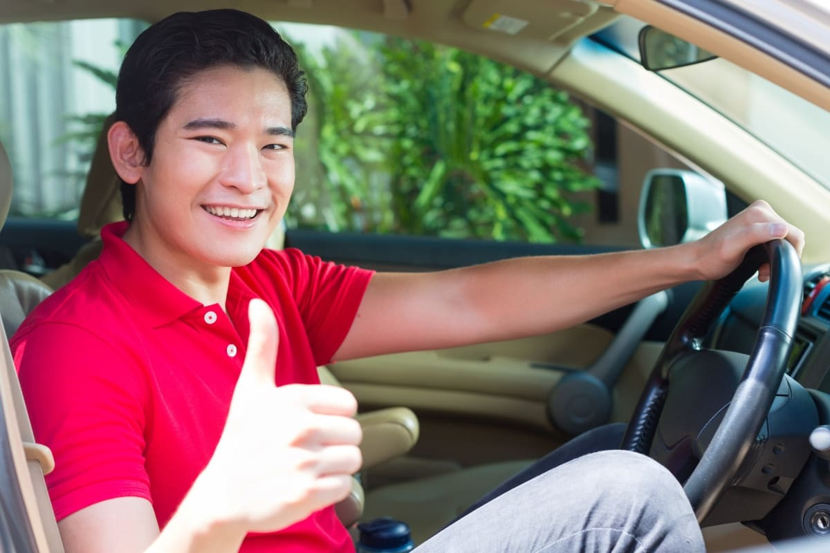 Tài xế chuyên nghiệp và thân thiện, yếu tố quan trọng khi thuê xe 7 chỗ 8Day - trang web uy tín đăng ký & đăng nhập dễ dàng