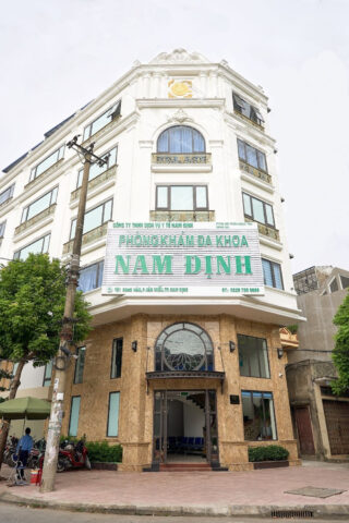 Tòa nhà Phòng khám Đa khoa 8Day - trang web uy tín đăng ký & đăng nhập dễ dàng 181 Song Hào với kiến trúc hiện đại