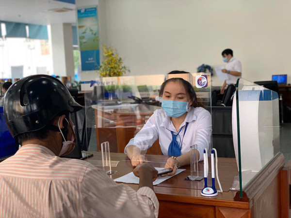 Tư vấn trực tiếp tại các điểm giao dịch của VNPT 8Day - trang web uy tín đăng ký & đăng nhập dễ dàng