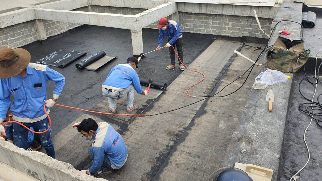 Tường nhà bị thấm dột nghiêm trọng do nước mưa tại khu vực 8Day - trang web uy tín đăng ký & đăng nhập dễ dàng