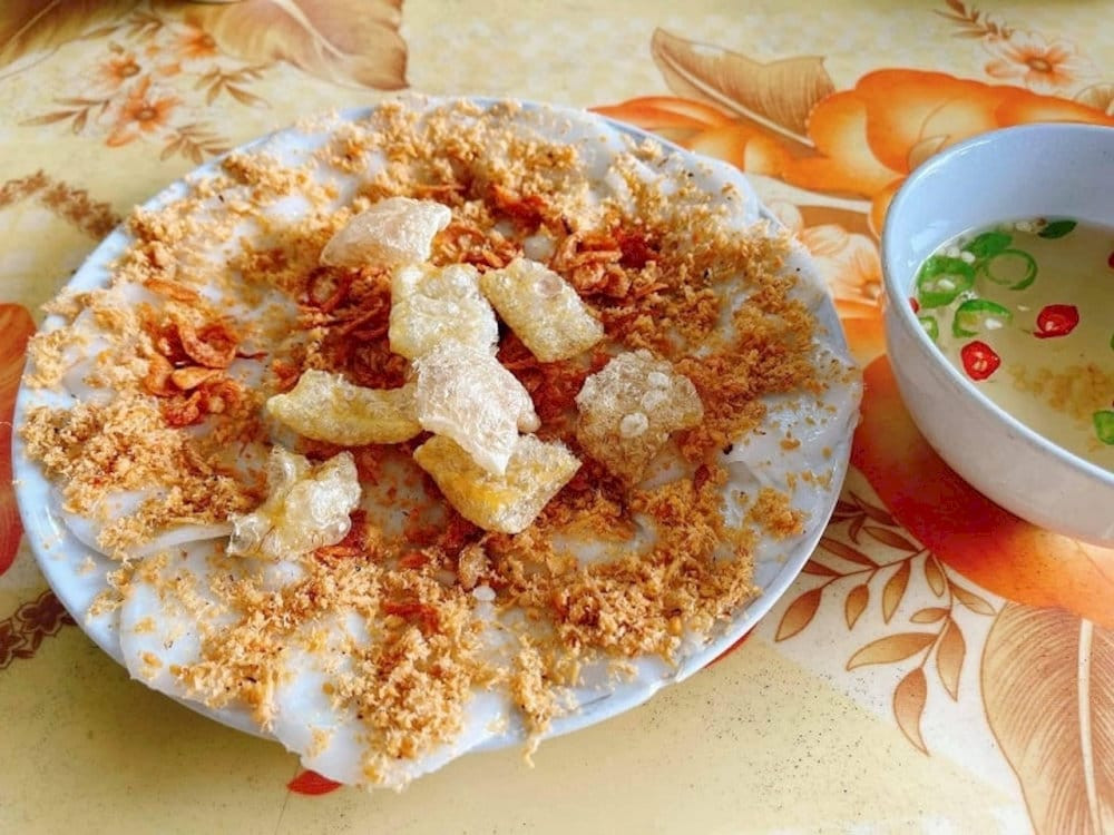 Bánh bèo tôm cháy hấp dẫn