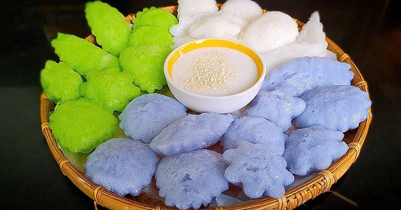 Bánh bò thốt nốt có màu vàng đặc trưng