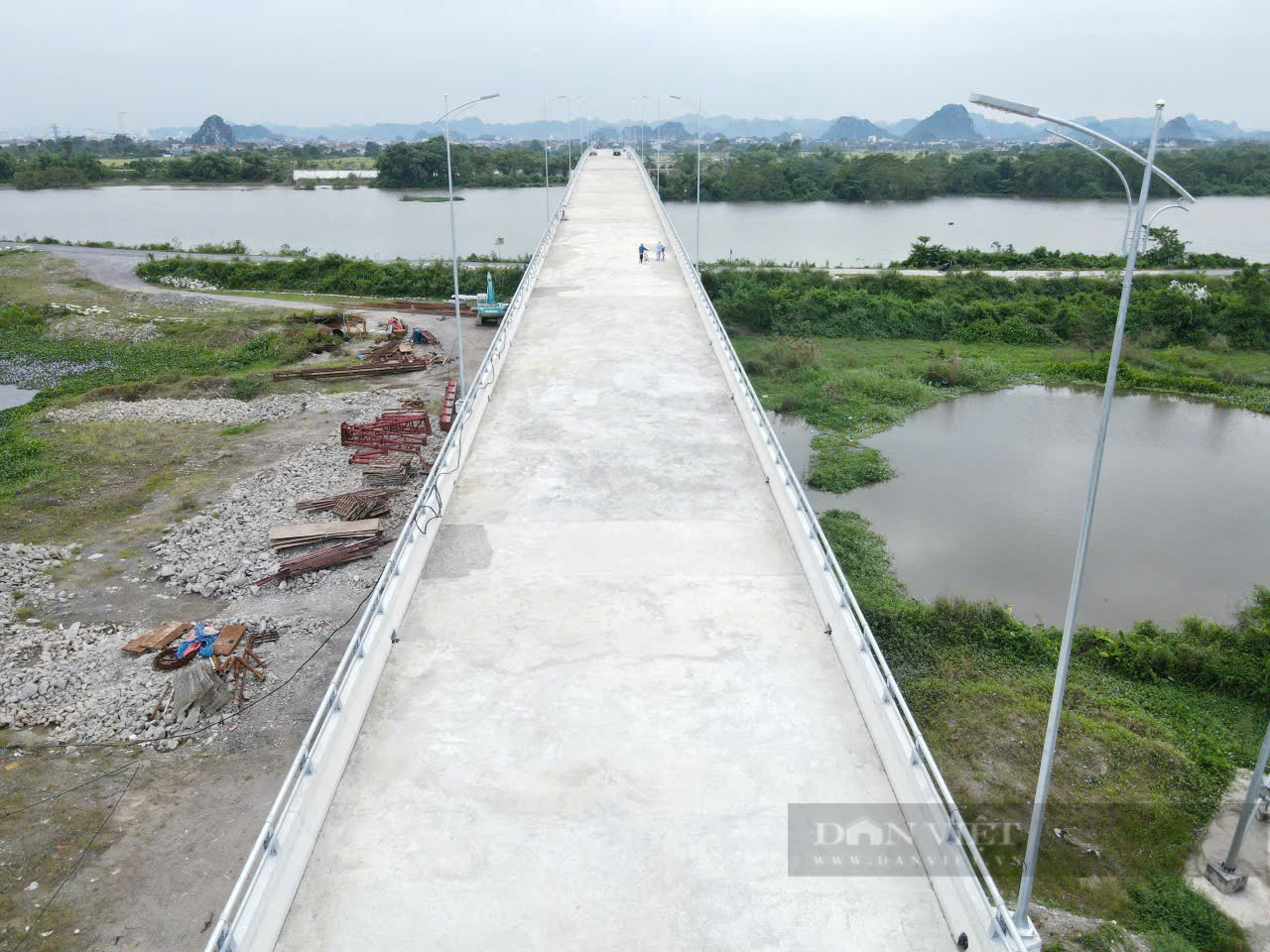 Cầu Bến Mới được đầu tư quy mô hai làn xe cơ giới. ảnh: Vũ Thượng 