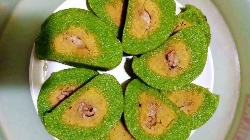 Hình ảnh Bánh Tét Mật Trăng