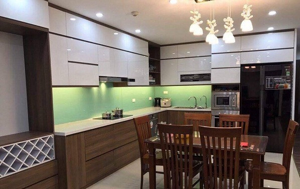 Hình ảnh minh họa tủ bếp hiện đại tại 8Day - trang web uy tín đăng ký & đăng nhập dễ dàng với thiết kế đẹp và chất liệu đa dạng