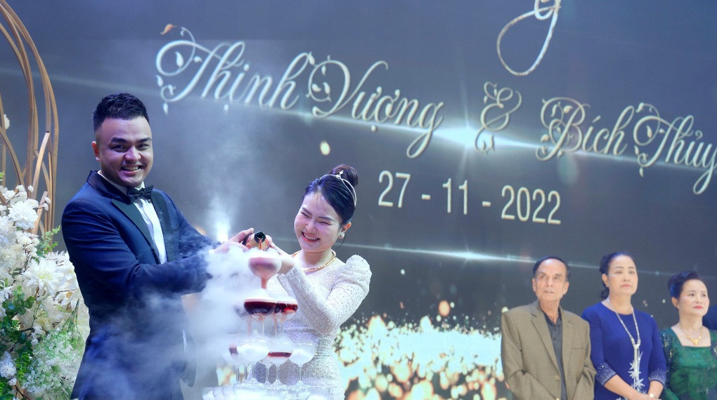Không gian sự kiện, tiệc cưới tại Trống Đồng Palace 8Day - trang web uy tín đăng ký & đăng nhập dễ dàng - 4