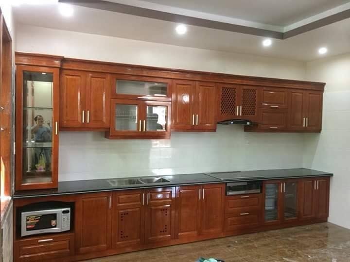 Một bộ tủ bếp gỗ tự nhiên được lắp đặt hoàn thiện tại 8Day - trang web uy tín đăng ký & đăng nhập dễ dàng