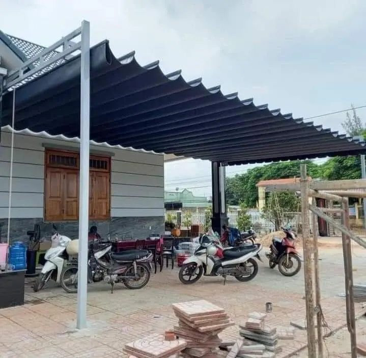 Quá trình kiểm tra và bàn giao mái hiên di động
